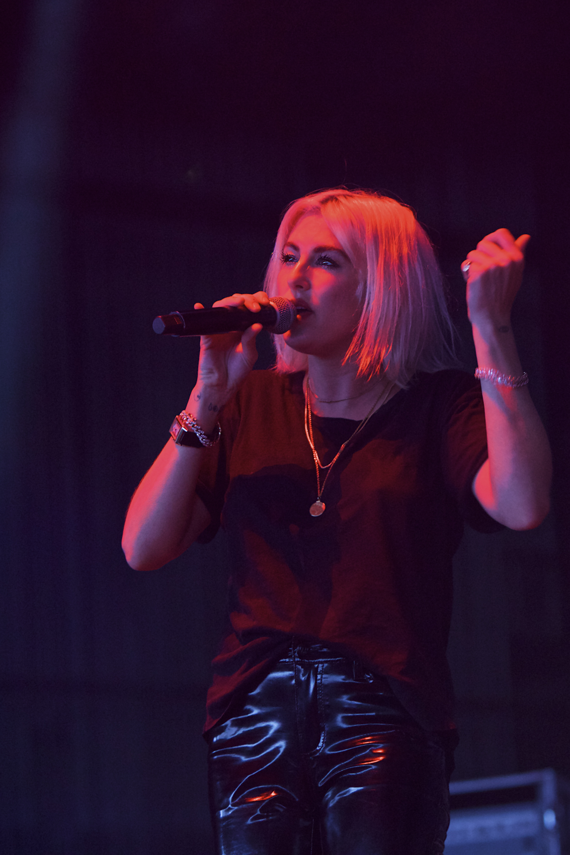 Phantongram
Radio 104.5 Birthday Celebration
BB&T Pavilion
Camden, NJ
June 2, 2019

DerekBrad.com